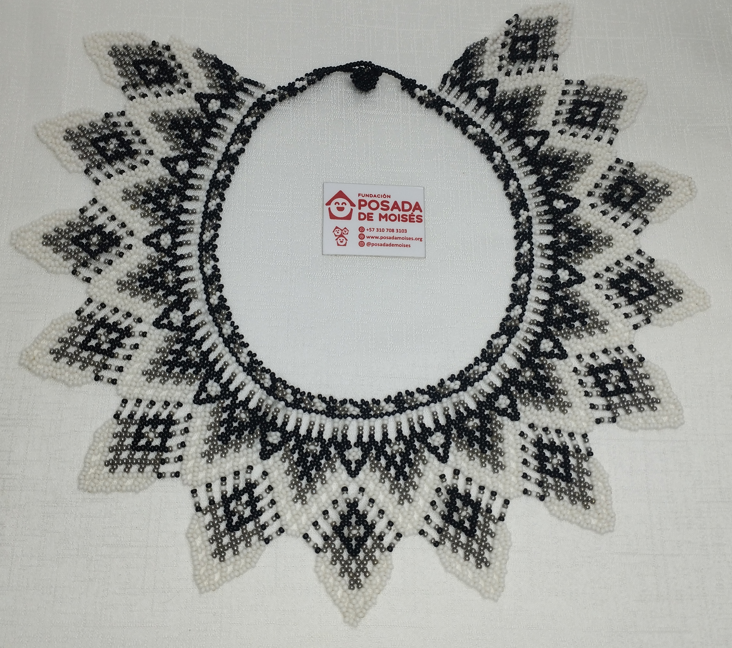 Collar 01