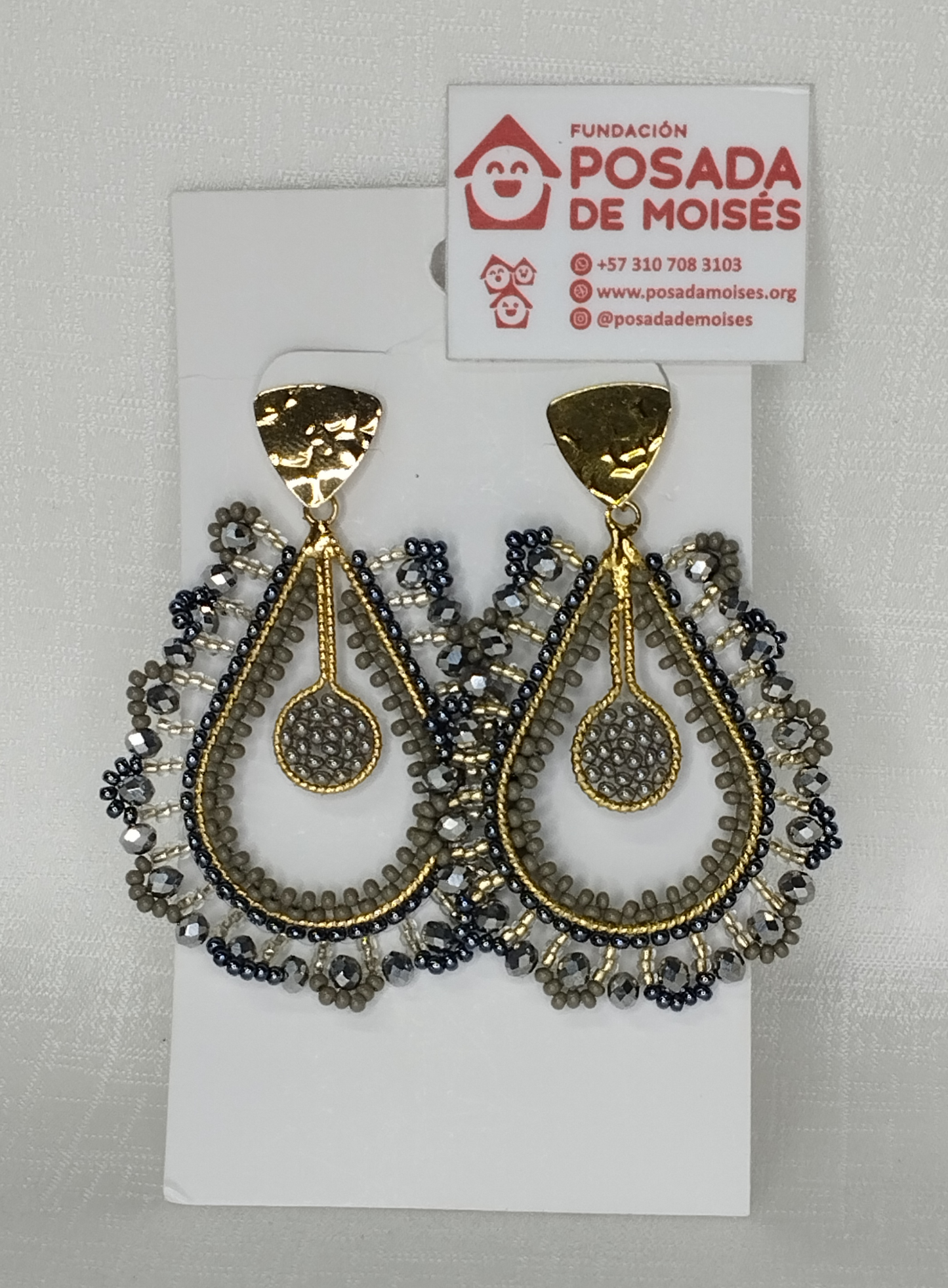 Aretes 38